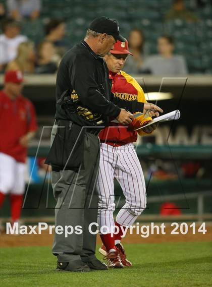 Thumbnail 2 in Jesuit vs. Davis (@Raley field) photogallery.