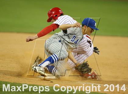 Thumbnail 2 in Jesuit vs. Davis (@Raley field) photogallery.