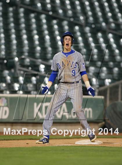 Thumbnail 1 in Jesuit vs. Davis (@Raley field) photogallery.