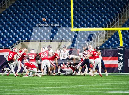 Thumbnail 3 in St. Paul's vs. Dexter Southfield (NEPSAC Dave Coratti Bowl) photogallery.
