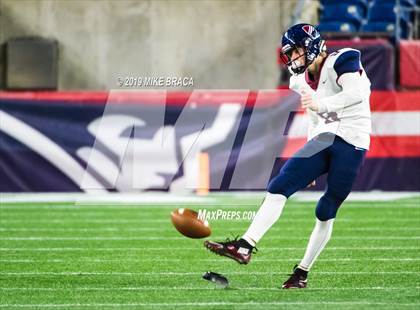 Thumbnail 2 in St. Paul's vs. Dexter Southfield (NEPSAC Dave Coratti Bowl) photogallery.