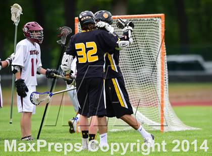 Thumbnail 3 in Daniel Hand @ North Haven (CIAC Class L 1st Round) photogallery.