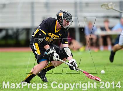 Thumbnail 2 in Daniel Hand @ North Haven (CIAC Class L 1st Round) photogallery.