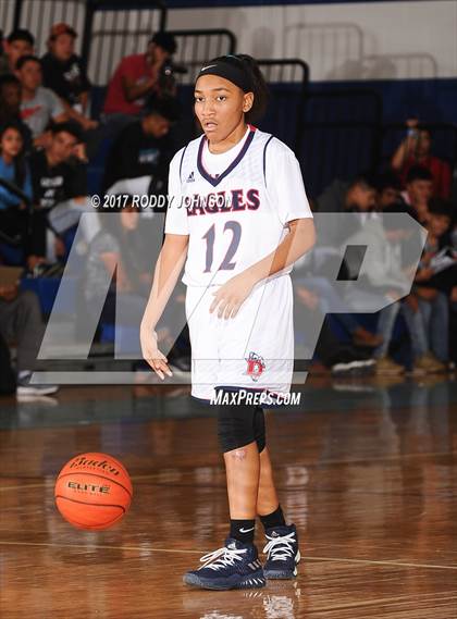 Thumbnail 1 in Brennan vs. Dawson (McDonald's Texas Invitational) photogallery.