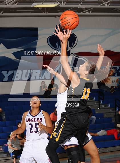 Thumbnail 3 in Brennan vs. Dawson (McDonald's Texas Invitational) photogallery.