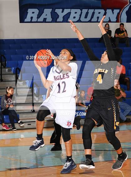 Thumbnail 1 in Brennan vs. Dawson (McDonald's Texas Invitational) photogallery.