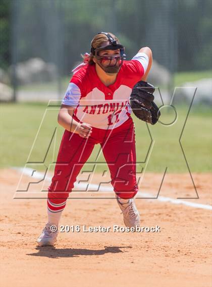 Thumbnail 2 in John Paul II @ Antonian Prep (TAPPS 5A District Playoffs) photogallery.