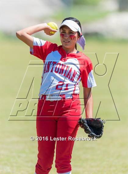 Thumbnail 1 in John Paul II @ Antonian Prep (TAPPS 5A District Playoffs) photogallery.
