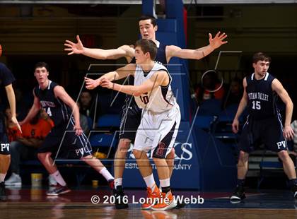 Thumbnail 3 in Briarcliff vs Putnam Valley (Section 1 Class B Final) photogallery.