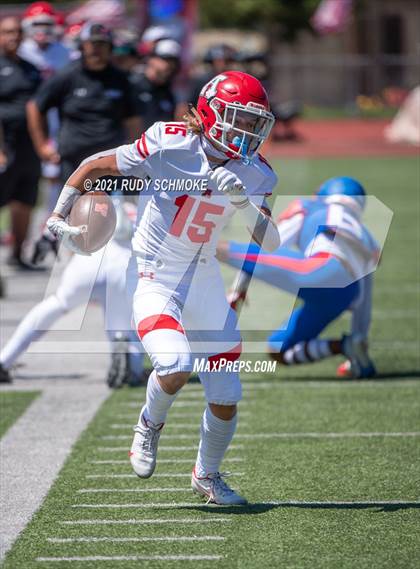 Thumbnail 3 in Serra vs. American Fork (Honor Bowl) photogallery.