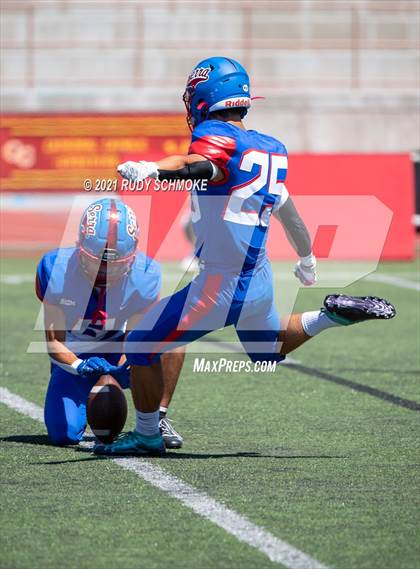 Thumbnail 2 in Serra vs. American Fork (Honor Bowl) photogallery.