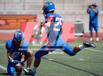 Thumbnail 3 in Serra vs. American Fork (Honor Bowl) photogallery.