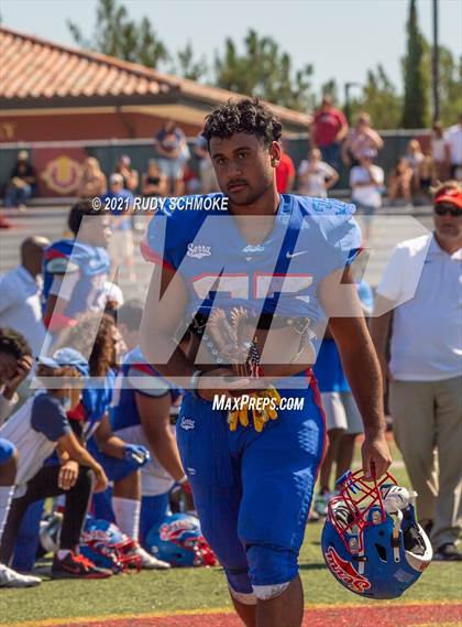 Thumbnail 2 in Serra vs. American Fork (Honor Bowl) photogallery.