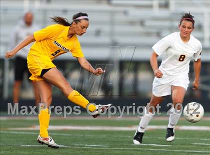 Thumbnail 3 in Lockport @ Metea Valley (IHSA 3A Sectional Playoff) photogallery.