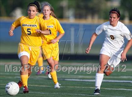 Thumbnail 3 in Lockport @ Metea Valley (IHSA 3A Sectional Playoff) photogallery.
