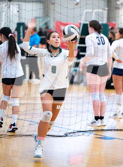 Thumbnail 3 in Coronado vs Academy of Our Lady of Peace (Southern California Invitational) photogallery.