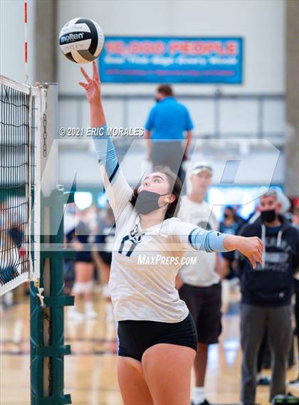 Thumbnail 3 in Coronado vs Academy of Our Lady of Peace (Southern California Invitational) photogallery.