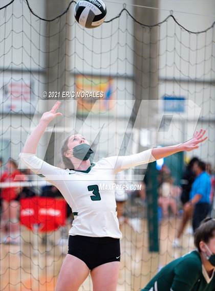 Thumbnail 3 in Coronado vs Academy of Our Lady of Peace (Southern California Invitational) photogallery.