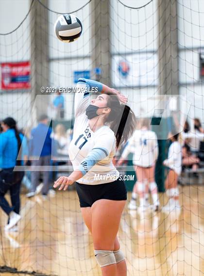 Thumbnail 2 in Coronado vs Academy of Our Lady of Peace (Southern California Invitational) photogallery.