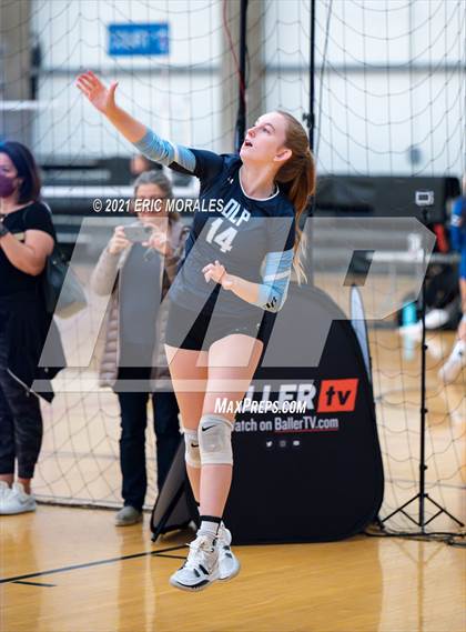Thumbnail 3 in Coronado vs Academy of Our Lady of Peace (Southern California Invitational) photogallery.