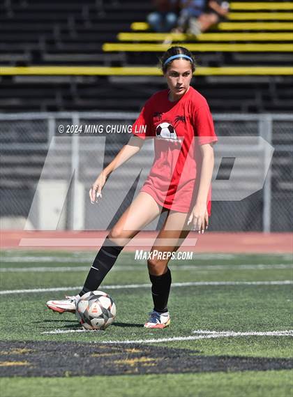 Thumbnail 1 in Trabuco Hills vs. San Clemente (Summer League) photogallery.