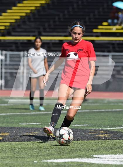 Thumbnail 3 in Trabuco Hills vs. San Clemente (Summer League) photogallery.