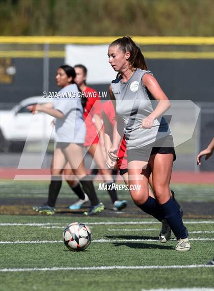 Thumbnail 2 in Trabuco Hills vs. San Clemente (Summer League) photogallery.