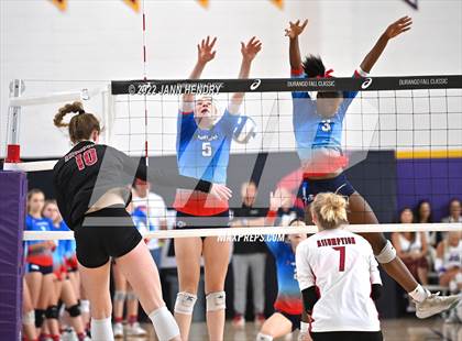 Thumbnail 1 in Assumption vs. Marymount (Durango Fall Classic) photogallery.