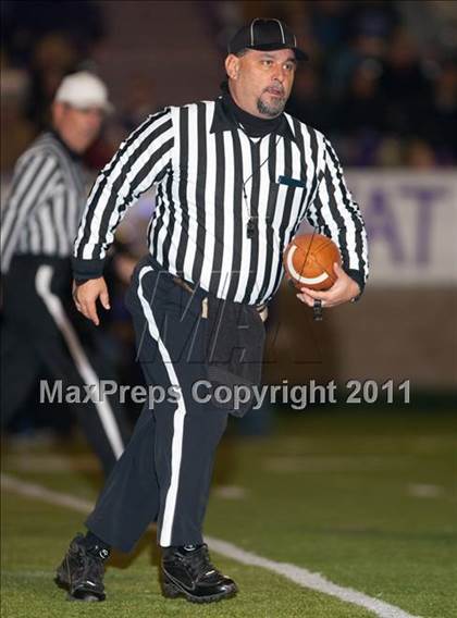 Thumbnail 3 in Hilmar vs. Escalon (CIF SJS D4 Final) photogallery.