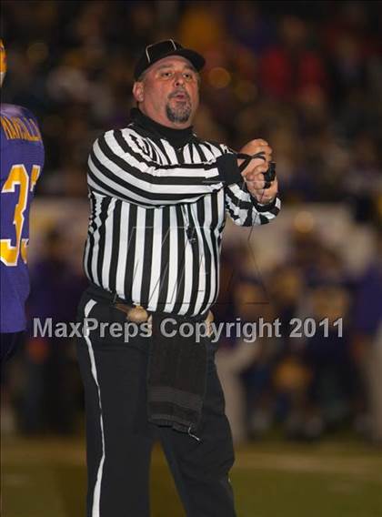 Thumbnail 1 in Hilmar vs. Escalon (CIF SJS D4 Final) photogallery.