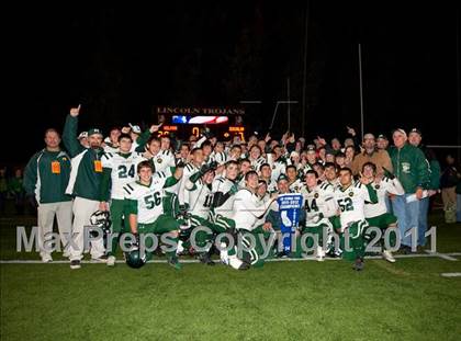 Thumbnail 2 in Hilmar vs. Escalon (CIF SJS D4 Final) photogallery.