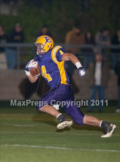 Thumbnail 1 in Hilmar vs. Escalon (CIF SJS D4 Final) photogallery.
