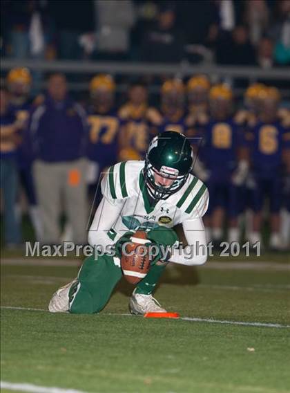 Thumbnail 1 in Hilmar vs. Escalon (CIF SJS D4 Final) photogallery.