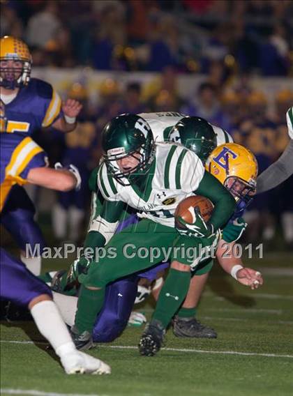Thumbnail 3 in Hilmar vs. Escalon (CIF SJS D4 Final) photogallery.