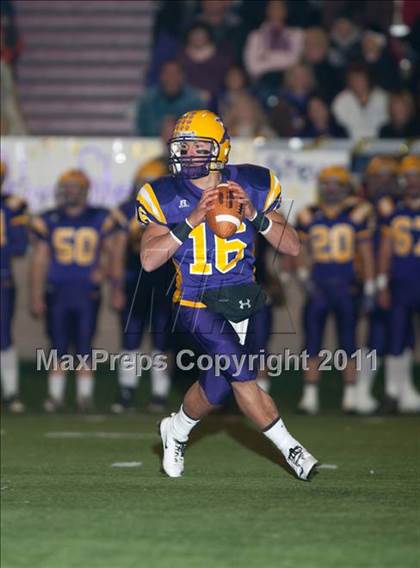 Thumbnail 1 in Hilmar vs. Escalon (CIF SJS D4 Final) photogallery.