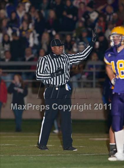 Thumbnail 1 in Hilmar vs. Escalon (CIF SJS D4 Final) photogallery.