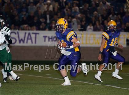 Thumbnail 1 in Hilmar vs. Escalon (CIF SJS D4 Final) photogallery.