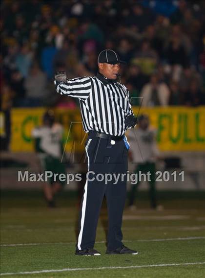 Thumbnail 2 in Hilmar vs. Escalon (CIF SJS D4 Final) photogallery.