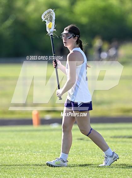 Thumbnail 3 in Cuthbertson @ Porter Ridge photogallery.