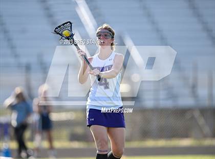 Thumbnail 3 in Cuthbertson @ Porter Ridge photogallery.