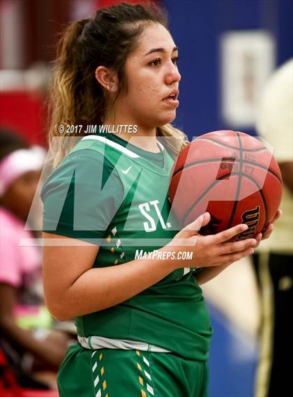 Thumbnail 2 in Verrado vs. St. Mary's (Lady Titan Winter Hoops Classic) photogallery.