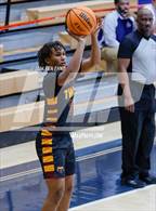 Photo from the gallery "Walker vs. Valdosta (Lemon Street Classic)"