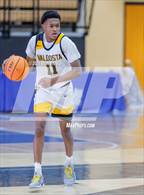 Photo from the gallery "Walker vs. Valdosta (Lemon Street Classic)"