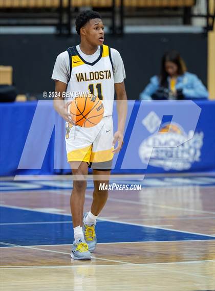 Thumbnail 1 in Walker vs. Valdosta (Lemon Street Classic) photogallery.