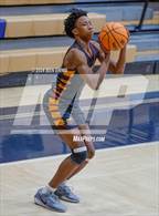 Photo from the gallery "Walker vs. Valdosta (Lemon Street Classic)"