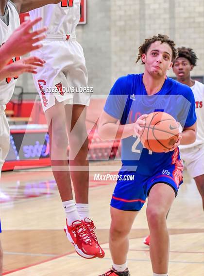 Thumbnail 2 in Los Alamitos vs. Westchester photogallery.