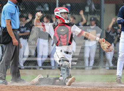 Thumbnail 1 in Xavier @ Linn-Mar photogallery.