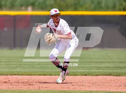 Thumbnail 1 in Xavier @ Linn-Mar photogallery.
