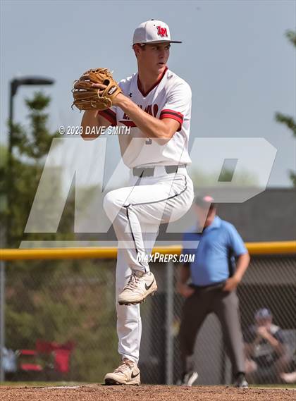 Thumbnail 3 in Xavier @ Linn-Mar photogallery.