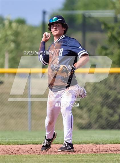 Thumbnail 2 in Xavier @ Linn-Mar photogallery.